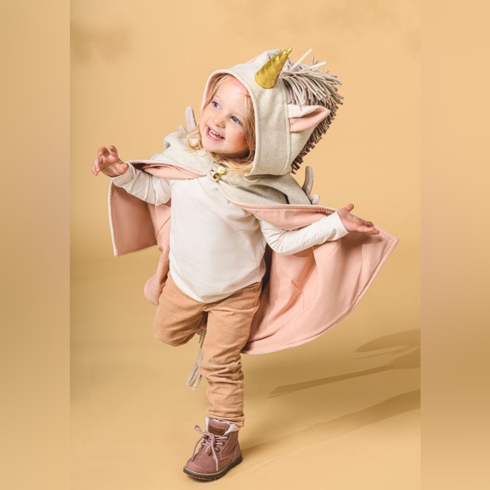 Kids Unicorn Cape Costume 4